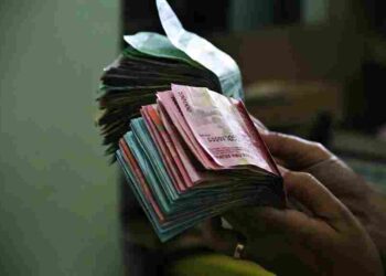 Perlukah Uang Baru untuk THR Lebaran? Ini Makna, Tradisi, dan Pertimbangannya